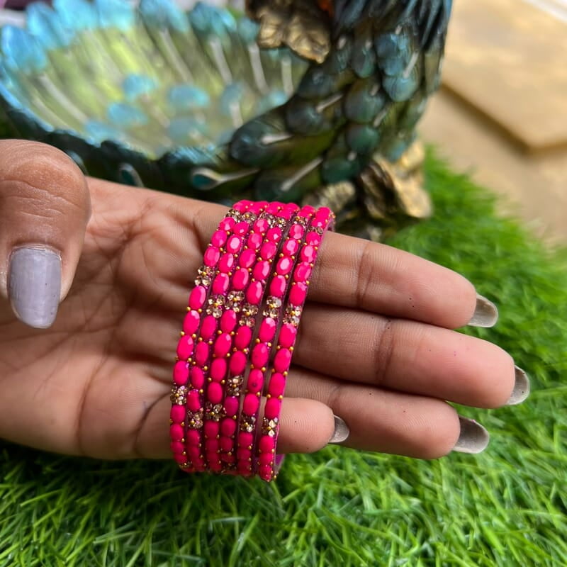 GLASS BANGLE STONE FLOWER DESIGHN PINK
