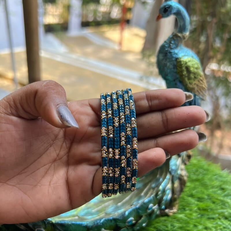 GLASS BANGLES LEAF DESIGN RAMAR BLUE