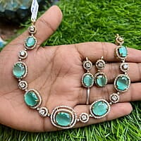 stone neckpiece double round desighn