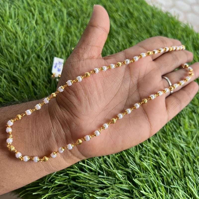 WHITE WITH GOLD PAVALLAM IN 30"CHAIN