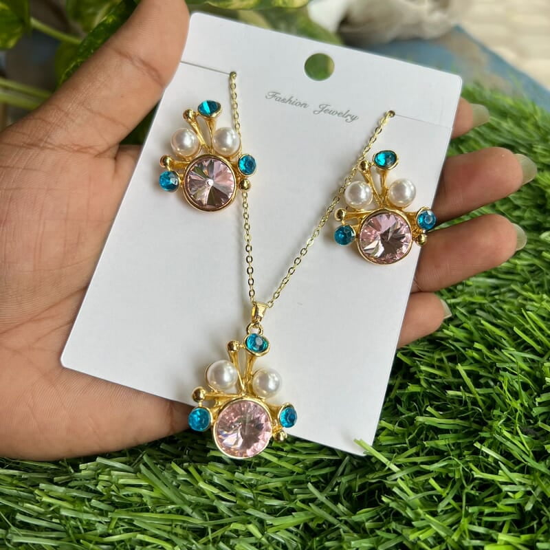 Party wear fancy chain