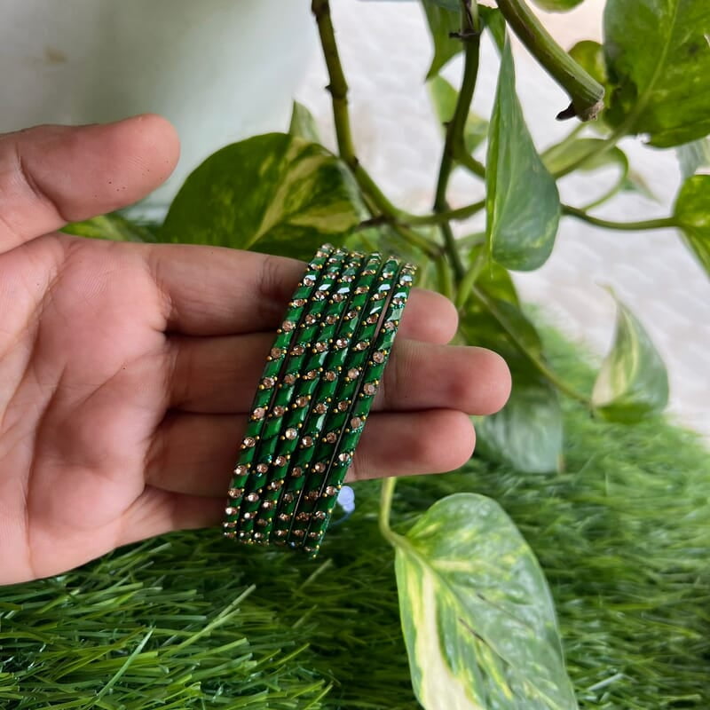 GLASS BANGLE TRENDY DARK GREEN