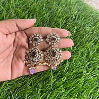 Trendy Victorian neckpiece with Earings