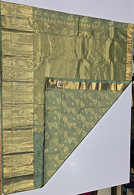 Brocket Self Saree (id 6001)