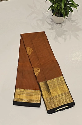Pure Kanchi Pattu Silk (id 8019)