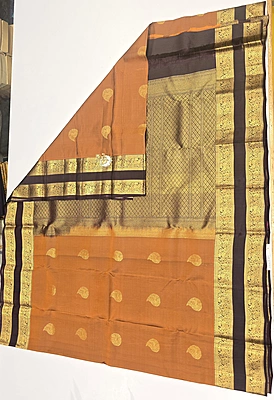 Pure Kanchi Pattu Silk (id 8023)