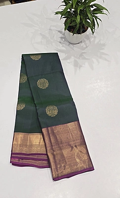 Pure Kanchi Pattu Silk (id 8025)