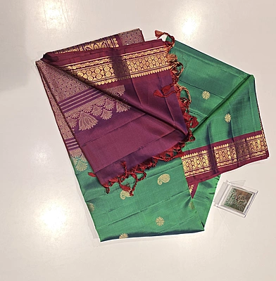 Pure Kanchi Kuppadam Handloom Silk with Silk Mark (id 10000)