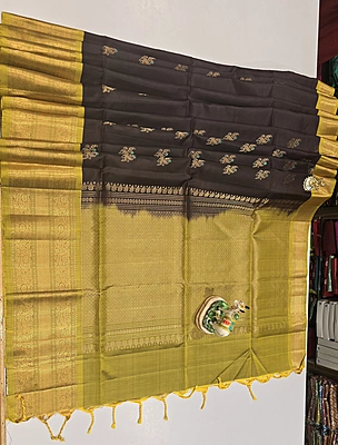 Pure Kanchi Kuppadam Handloom Silk with Silk Mark (id 10009)
