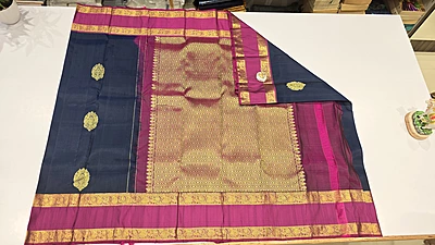 Pure Kanchi Pattu Handloom Silk with Silk Mark (id 11005)