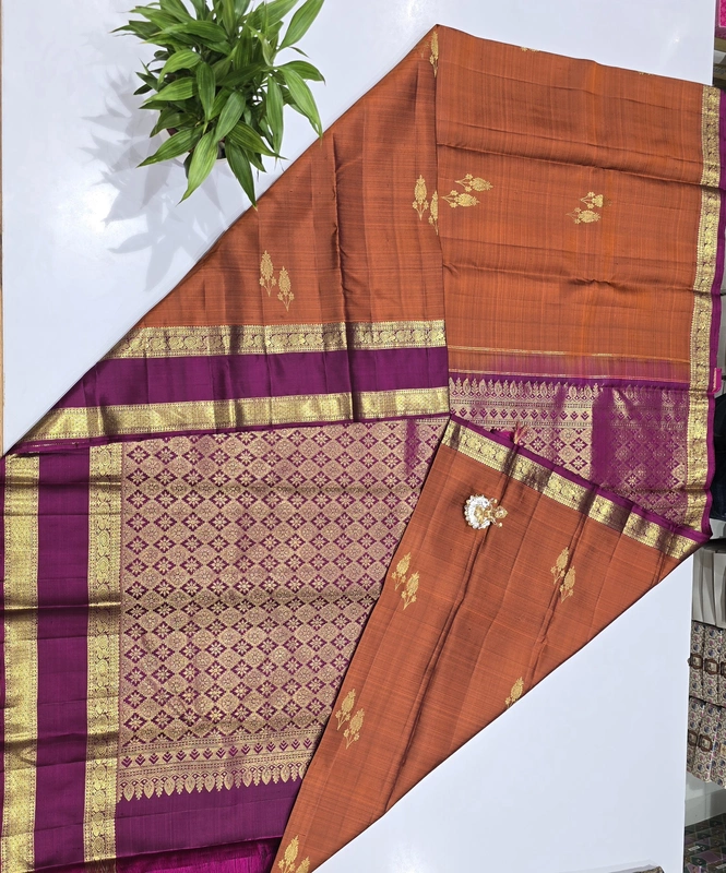 Pure Kanchi Saree with 1 grm Gold (id 13000)