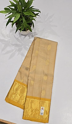 Pure Kuttu Handloom Silk (id 15002)