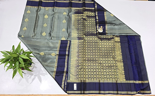 Pure Kuttu Handloom Silk (id 15005)