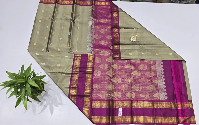 Pure Kuttu Handloom Silk (id 15009)
