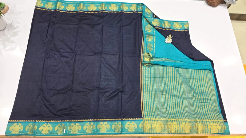 Crape Silk Contrast Saree (id 16013)
