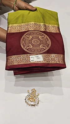 Premium Mona Crape Silk Saree (id 17019)