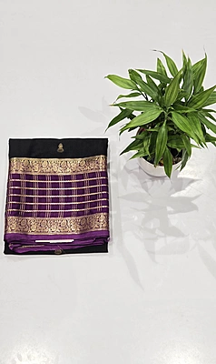 Premium Mona Crape Silk Saree (id 17017)