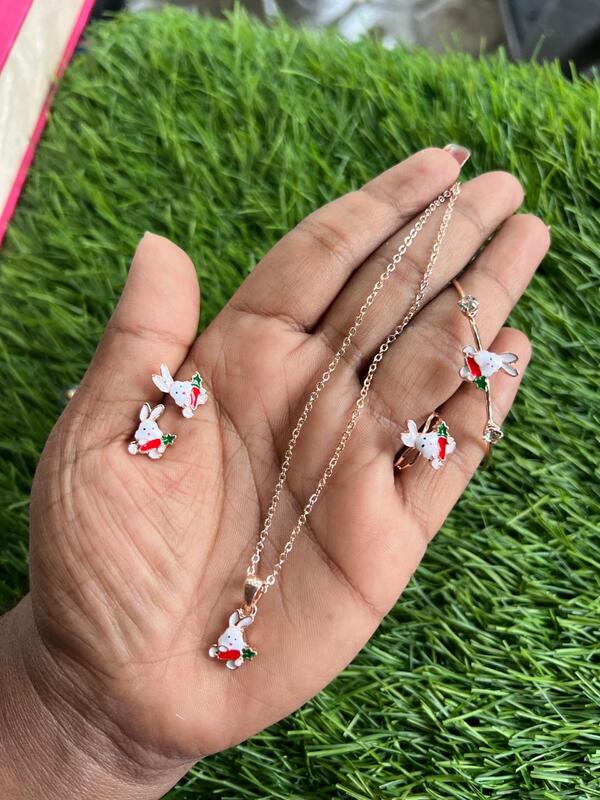 Fnique kitten hold on strawberry pretty design with kids combo set