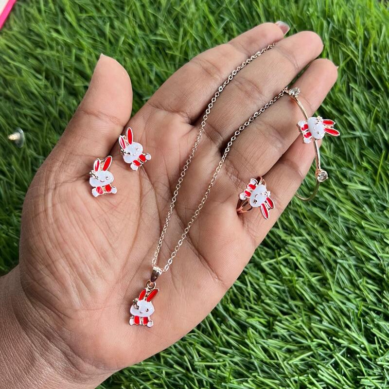 RAPETE Cat Face Design Kids Set