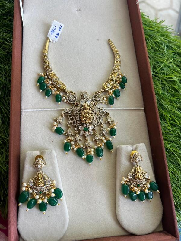 Lalkshmi design with unique stone nd pearl neckpiece