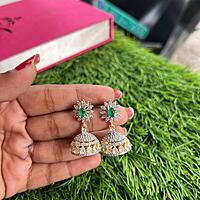 Unique flower design with kemp stone jumuka