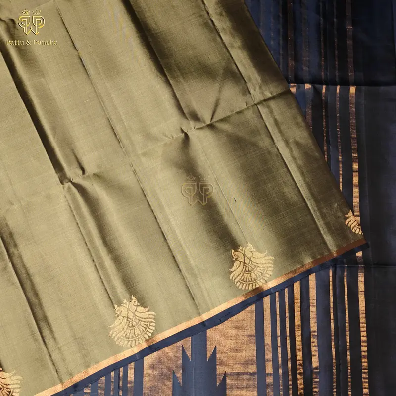 Pure Soft Silk Saree with Traditional Small Zari Border