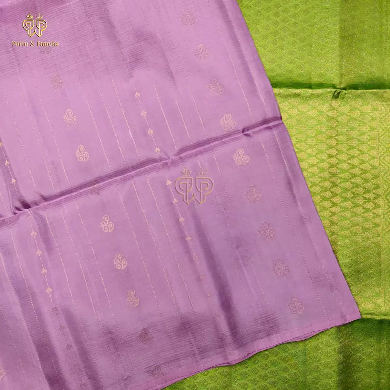 Half Pure Silk Lavender Borderless Saree with Parrot Green Pallu