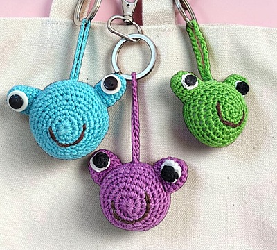 Crochet Frog Keychain