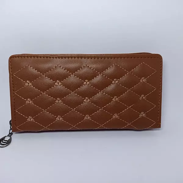 Clutch purse60