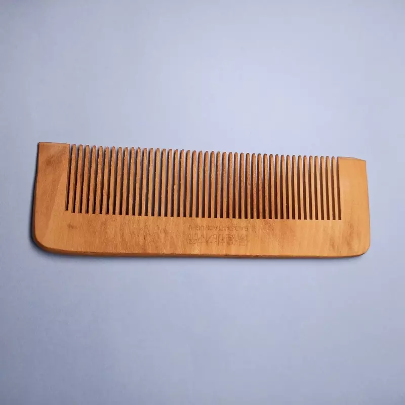 Wooden comb 2