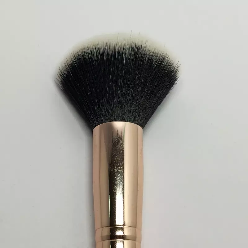 Makeup brush 2 in 1