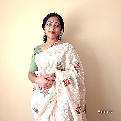 Peach Chiffon Embroidered Saree Peach Chiffon Embroidered Saree