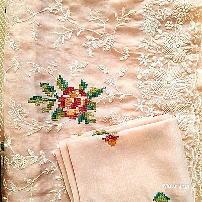 Peach Chiffon Embroidered Saree Peach Chiffon Embroidered Saree
