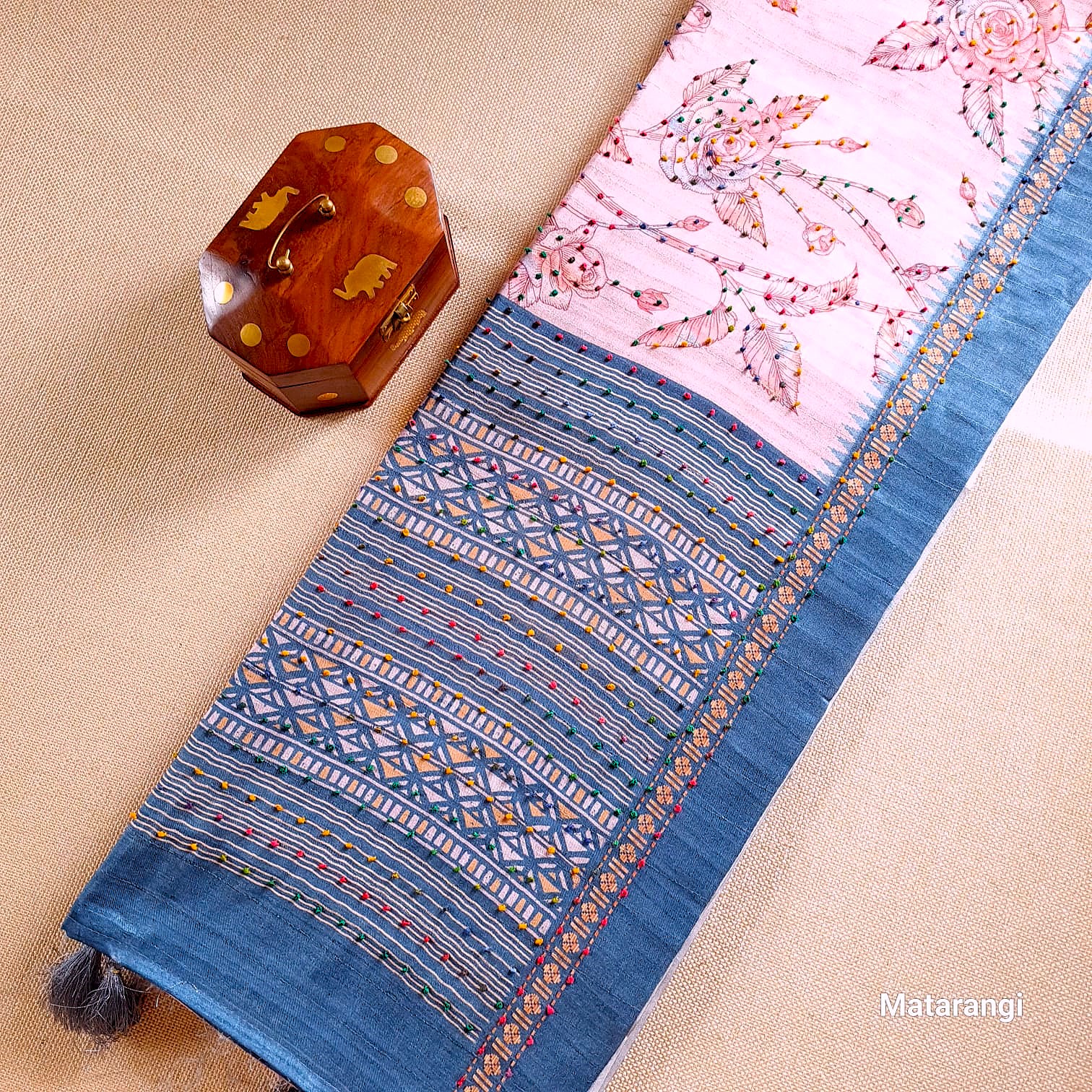 Matarangi Light Rose Blended Tussar French Knot Saree Matarangi Light Rose Blended Tussar French Knot Saree