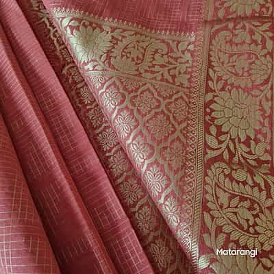 Pink Pure Georgette Sari with gold zari weave
