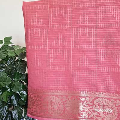 Pink Pure Georgette Sari with gold zari weave