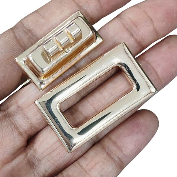 Bag Buckle Gold Rectangle 28mm