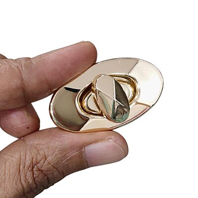 Bag Buckle Gold Apex Oval 37mm