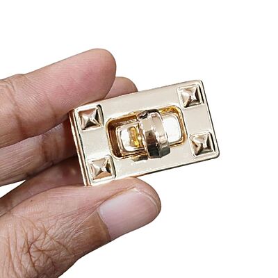 Bag Buckle Gold Geometric 30mm Bag Buckle Gold Geometric 30mm