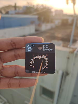 AD CAT EARING JAD413