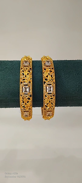 Traditional Indian Gold Plated Bangle
