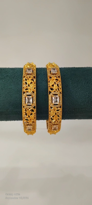 Traditional Indian Gold Plated Bangle