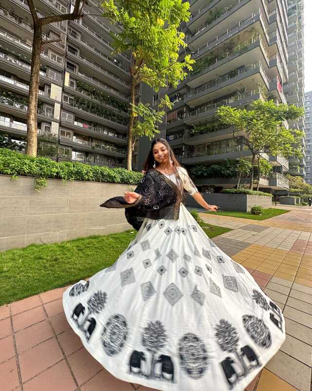 Black and white Digital Print Muslin Cotton Lehenga Choli D.37
