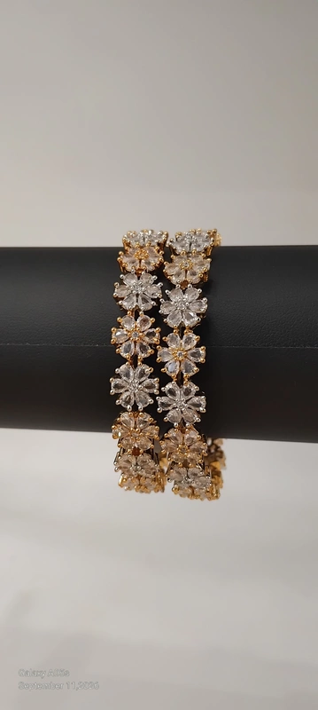 Petal Shaped Gold and Silver Stone Bangle