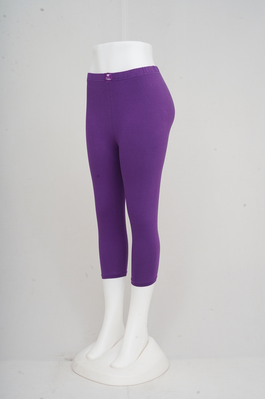 Women Dark Lavender Capri