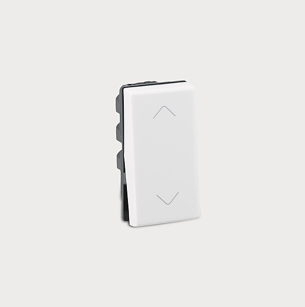 6A Two- Way Switch 6A Two- Way Switch