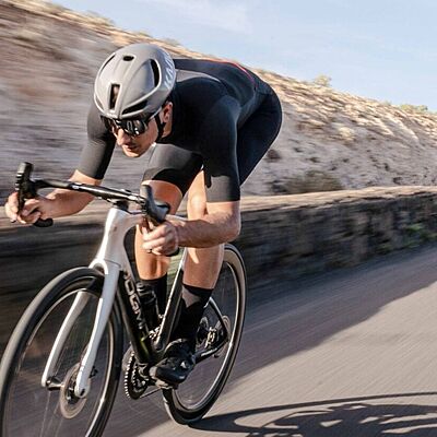 Kask Helmet Utopia Y Black-Matte-Size-M Kask Helmet Utopia Y Black-Matte-Size-M