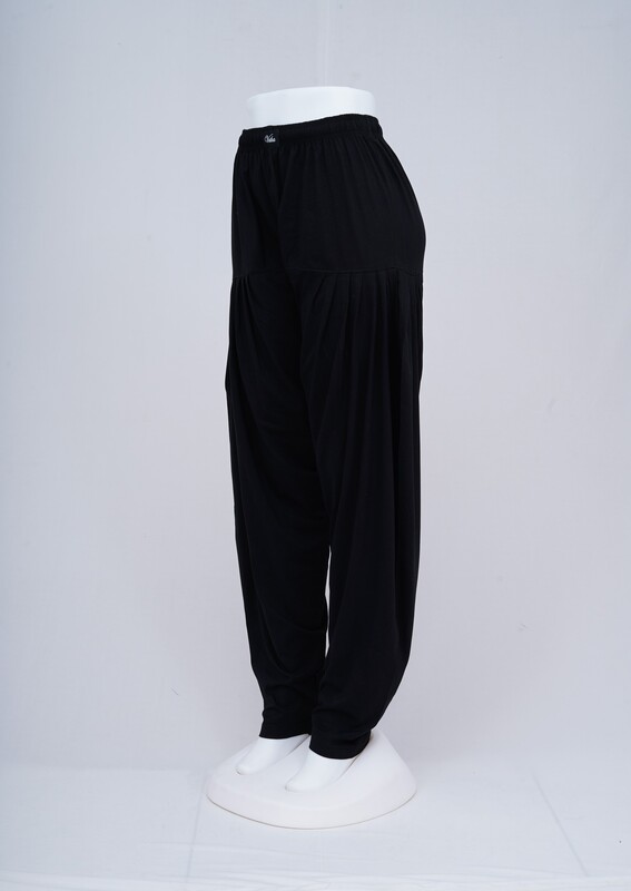 Women Black Patiyala