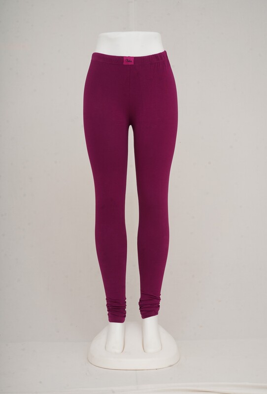 Women Magenta Churidhar Leggings