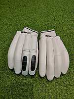 CRICKET BATTING GLOVES GM ICON CUSTOM